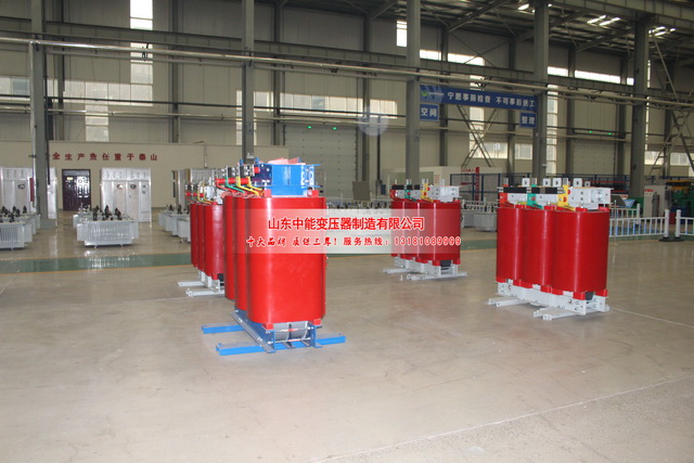 丽江1000KVA干式变压器